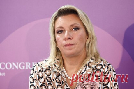 Захарова прокомментировала слова фон дер Ляйен о замене российского СПГ американским