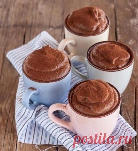 Шоколадный мусс
• источник Домашняя Кулинария •
Шоколадный муссИнгредиенты:Яйца куриные — 2 шт.Темный шоколад — 100 гСливочное масло — 10 гЩепотка солиПриготовление:1. Шоколад поломать на кусочки и раст…