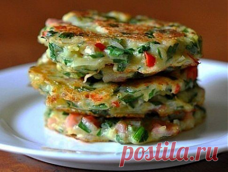 Драники с овощами .