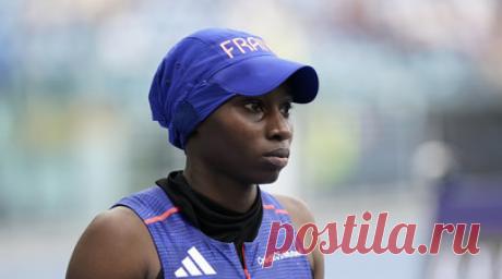 Французскую бегунью не допускают к церемонии открытия Игр из-за хиджаба. Французская бегунья Соункамба Силла рассказала, что ей запретили участвовать в церемонии открытия Олимпийских игр в Париже из-за ношения хиджаба. Читать далее