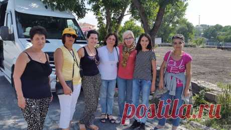 Էրգրի կարոտով😌
Կարոտի վերածված ջերմագին հուշեր Էրգրի ուխտի ճամփեքից...հրաշալի անցկացրած օրեր՝արդեն իսկ մտերիմ դարձած նորածանոթ ընկեր-բարեկամներիս հետ:





+38