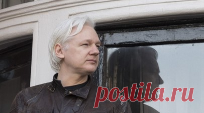Ассанж покинул суд в США под аплодисменты собравшихся его поддержать. Основатель WikiLeaks Джулиан Ассанж официально получил свободу и покинул здание американского суда на острове Сайпан под аплодисменты от некоторых собравшихся его поддержать. Читать далее