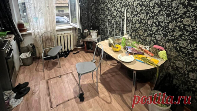 Из магазина в Красноярском крае изъяли пельмени после смертельного отравления детей. Домашние пельмени, которыми отравилась семья в Красноярском крае, продавались на развес в местном магазине. Life.ru со ссылкой на SHOT пишет, что они были произведены не на заводе, а отец семейства сжег упаковку от них сразу после ...