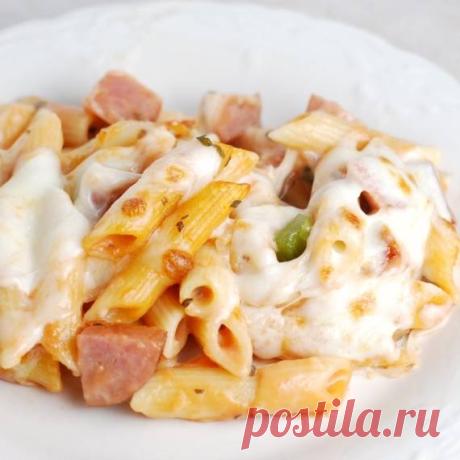 Запеканка из макарон и сосисок