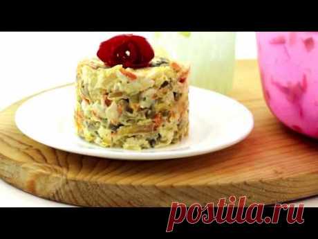 Как сделать форму кольцо для салата с помощью пластиковой бутылки/Меню недели - YouTube