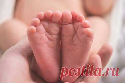 Женщина родила троих детей в попытке избежать тюрьмы