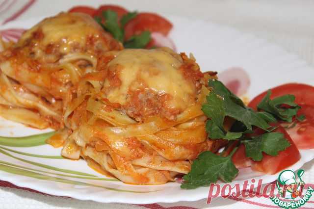 "Гнёзда" из макарон с мясным фаршем