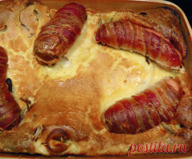 Peggyn pieni punainen keittiö: Toad in the hole, sipulia, makkaraa, pekonia ja puddingia!