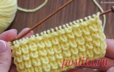 "​Кукурузка": простой узор для уютных вещей "Кукурузка": простой узор для уютных вещейСегодня хочу поделиться с вами одним из моих любимых узоров – "кукуруза" или "кукурузка". Он такой простой, что с ним справится даже новичок! А получается очень уютно и интересно. Мне он напоминает детство, когда я впервые взяла спицы в руки, и...