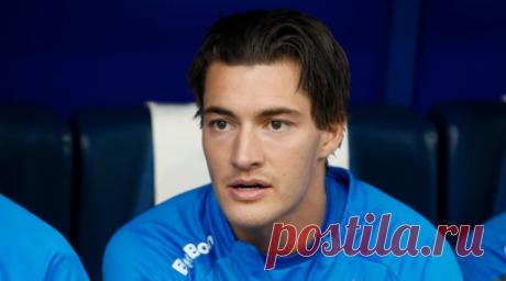 Уехавший из России из-за беспилотников Норманн стал футболистом «Аль-Раеда». Норвежский хавбек Матиас Норманн подписал контракт с саудовским «Аль-Раедом». Читать далее