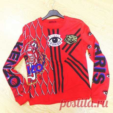 Трикотажный свитшот.