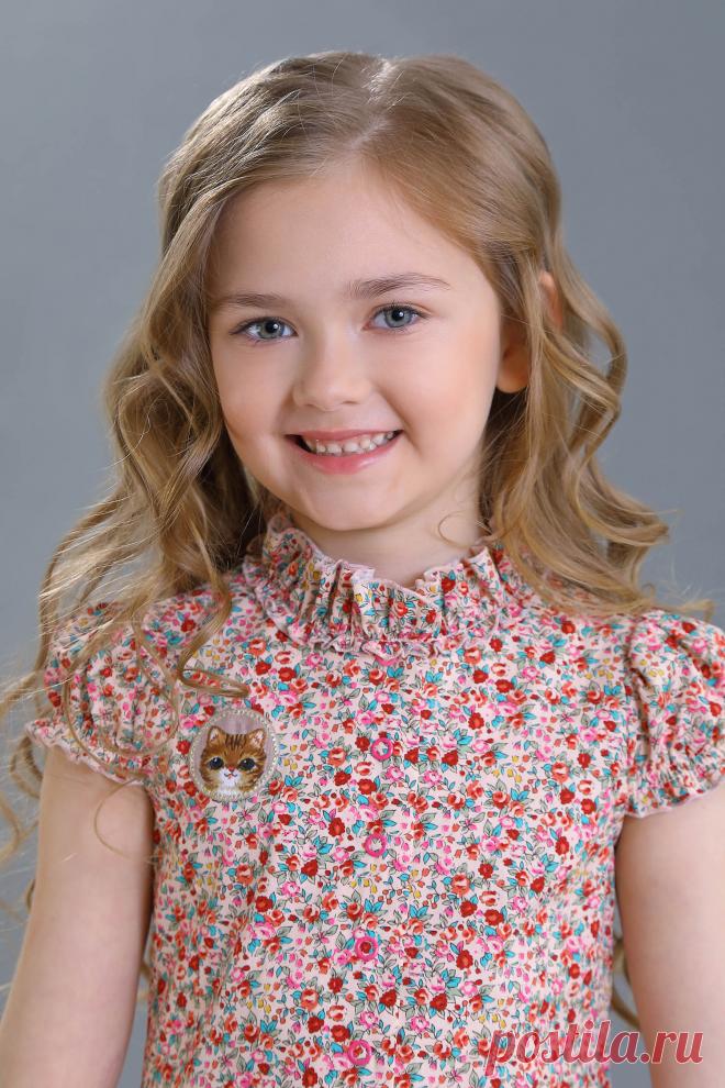 Каталог Платье 2347/1-322-ВВН (розовая набивка 'розы') от Маленькая леди за 6490 руб. розовая набивка 'розы' цвет