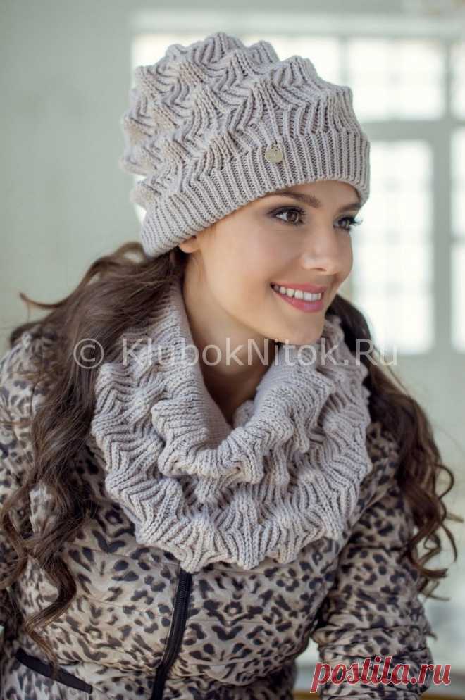 Лунд и его шляпа в рельефе - Трикотажная лягушка