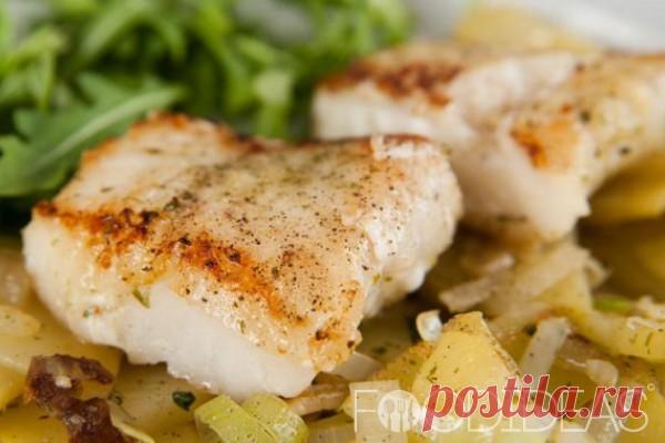 Треска с запеченным картофелем - рецепт приготовления с фото