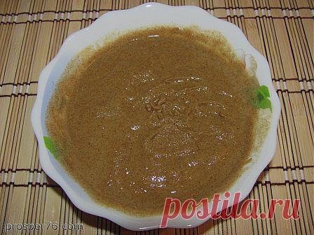 Горчица медовая рецепт | prosper76.com
Столовая горчица или другое ее название русская горчица о ней я думаю ненужно много рассказывать. Наши хозяйки знают много рецептов приготовления кулинарных блюд, где применяется горчица. А самый распространённый способ употребления горчицы это намазать тонким слоем на кусок черного хлеба. Особенно эффективный этот способ в периоды вирусных заболеваний.