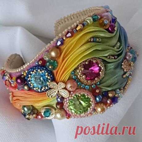 Ленты шибори.