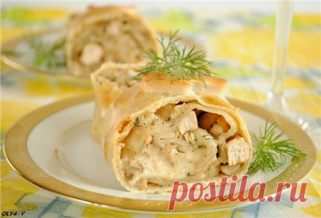 ШТРУДЕЛЬ С КУРИЦЕЙ, ГРИБАМИ И СЫРОМ