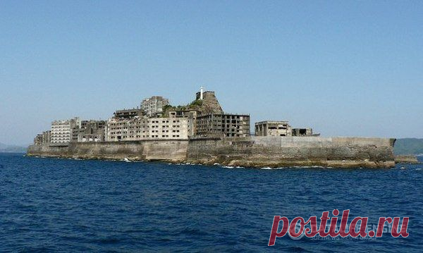Остров-призрак Хасима (9 фото) » Самые интересные факты. Интересные факты. Всё самое интересное в мире.