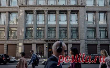 Минфин предложил решение против налогового «демпинга» малого бизнеса. Минфин разработал меры против необоснованной перерегистрации бизнеса в регионы с «демпинговыми» налоговыми ставками по «упрощенке», узнал РБК. Переехавшие компании и ИП обяжут в течение трех лет платить налоги в прежнем размере