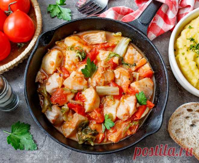 Рыба с пекинской капустой и томатами на Вкусном Блоге Рыба с пекинской капустой и томатами - вкусные проверенные рецепты, подбор рецептов по продуктам, консультации шеф-повара, пошаговые фото, списки покупок на VkusnyBlog.Ru