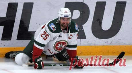 Зарипов считает, что IIHF не скоро снимет санкции с России. Бывший хоккеист казанского «Ак Барса» Данис Зарипов ответил, когда может измениться ситуация с санкциями Международной федерации хоккея на льду (IIHF) в отношении России. Читать далее