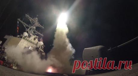 Axios: США бьют по иранским радарам, складам ракет и БПЛА. Соединённые Штаты наносят удары по радиолокационным станциям, складам ракет и беспилотников, а также по пусковым установкам на территории Ирана, сообщил корреспондент Axios Барак Равид. Читать далее