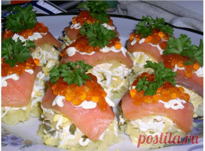 Закуска “Вкусные кочки” с салатом