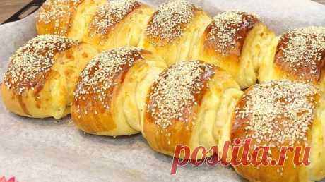 Возьмите муку, сыр и немного молока. Невероятно вкусные сырные рулеты: меняю начинку и готовлю через день Выпечка всегда была частью рациона у людей. Как только зерна пшеницы и других культур научились перемалывать в муку, запустился долгий и непрерывный процесс выпечки хлеба, булочек, лепешек, пирогов и бисквитов. Сейчас трудно представить наш мир без выпечки, хоть некоторые и говорят, что от нее нужно избавиться. Уничтожить выпечку нельзя, так как она вшита генетическим кодом […]