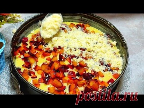 Я ГОТОВА ПЕЧЬ ЕГО КАЖДЫЙ ДЕНЬ!БЕСПОДОБНЫЙ ПИРОГ,ОТ КОТОРОГО НИКТО НЕ УСТОИТ! ТАК ПРОСТО И ТАК ВКУСНО Тесто:
1 стакан кефира 0,5 стакана растительного масла 1 стакан сахара
2 яйца 1 чайная ложка соды 2 стакана муки
Приготовление:
1. Кефир, яйца, растительное масло, сахар перемешать, немного взбить.
2. В тесто добавить соду, размешенную с мукой (тесто будет как на оладьи).
3. Всё хорошо перемешать.
4. Дать постоять минут 15-20.
5. Добавить в тесто муку (на глаз).
6. Снова всё перемешать.
7. Жари…
