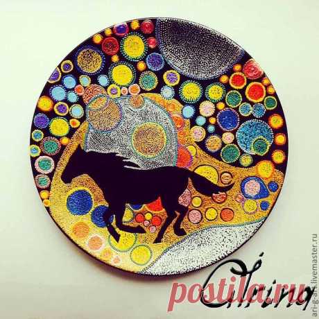 (1) Купить Декоративная тарелка &quot;Horses 2014-радость&quot; - art, point-to-point, точечная роспись | декупаж тарелочки | Лошади, Искусство и Лошадиное Искус…