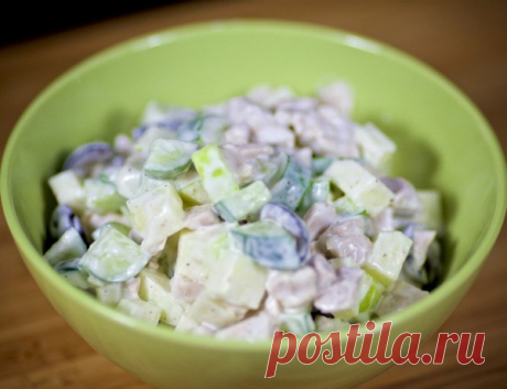 Салат с яблоком: пошаговый кулинарный рецепт