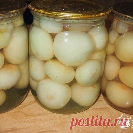 Лук маринованный (горячая заливка) - пошаговый рецепт с фото на Готовим дома