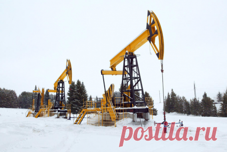 С помощью нефти Россия порвёт с долларом и гегемонией США