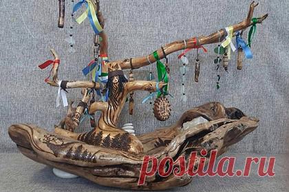 В Бурятии пройдет выставка-конкурс художественных промыслов «Уран дархан». В художественном музее имени Сампилова в Улан-Удэ с 1 по 6 декабря 2021 года будет проходить выставка-конкурс художественных промыслов «Уран дархан». Конкурс проводится в рамках мероприятий празднования 100-летия Бурятии. Свои работы представят 20 мастеров-лауреатов, всего в мероприятии приняли участие 106 мастеров.