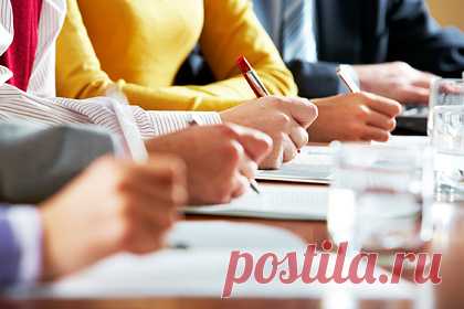 В Татарстане запустили проект «Карьерная мастерская». В Татарстане стартовала бесплатная программа по профессиональной ориентации «Карьерная мастерская». По информации издания, организаторами курса выступили Министерство цифрового развития государственного управления, информационных технологий и связи республики, образовательная платформа GeekBrains и технопарк «ИТ-Парк».