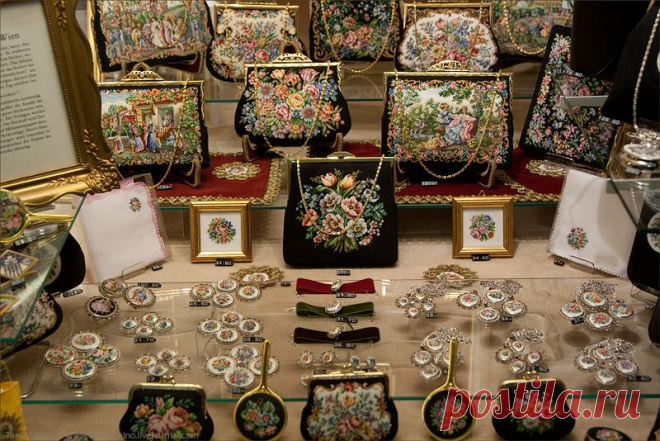 Старинная техника вышивки Petit Point (Пети Пуэнт).