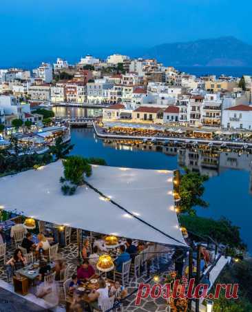 А́йос-Нико́лаос, Крит, Греция.
