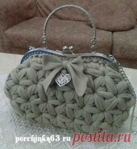 Сумочки связанные пряжей Спагетти