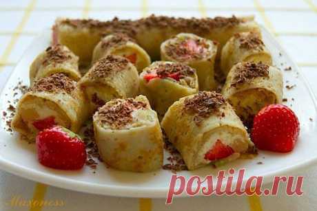 Вкусные и лёгкие сладкие роллы с творожно-фруктовой начинкой | Готовим вместе