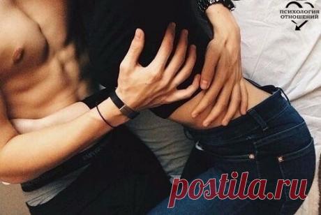 С возрастом как-то труднее довериться мужчине... Он тебе что-то говорит, а у тебя в голове: - Где-то я уже это слышала!