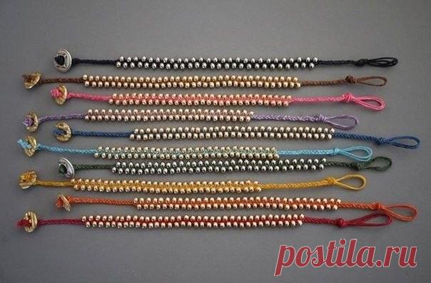 Очень простой браслет из бисера