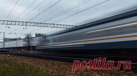 Пять пассажирских поездов задерживаются из-за схода вагонов в Ростове-на-Дону. Сход вагонов в Ростове-на-Дону привёл к задержке пяти пассажирских поездов. Читать далее