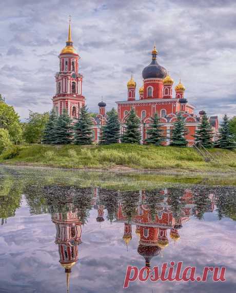 Воскресенский собор в Старой Руссе.