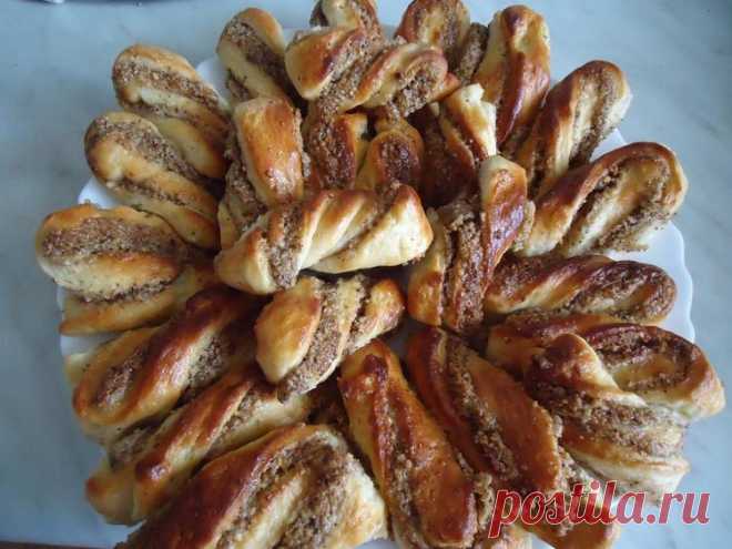 Завитушки с ореховой начинкой - Простые рецепты Овкусе.ру