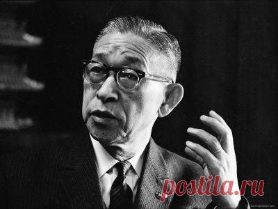 Принципы успеха Коносукэ Мацуситы
Содержание 1. Бизнесмен – это художник 2. Делайте то, что разумно, и Ваш бизнес будет процветать 3. На пути к цели, не останавливайтесь на полпути 4. Хорошие времена – это хорошо, а плохие – еще лучше 5. Неудача создает возможности для нового успеха 6. Принимайте решения без колебаний 7. Эффективная формула обучения сотрудников 8. Не […]
Читай пост далее на сайте. Жми ⏫ссылку выше