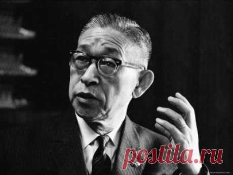 Принципы успеха Коносукэ Мацуситы
Содержание 1. Бизнесмен – это художник 2. Делайте то, что разумно, и Ваш бизнес будет процветать 3. На пути к цели, не останавливайтесь на полпути 4. Хорошие времена – это хорошо, а плохие – еще лучше 5. Неудача создает возможности для нового успеха 6. Принимайте решения без колебаний 7. Эффективная формула обучения сотрудников 8. Не […]
Читай пост далее на сайте. Жми ⏫ссылку выше