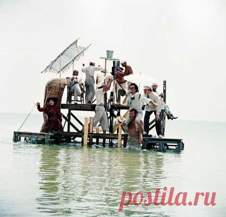Раба любви (1975)