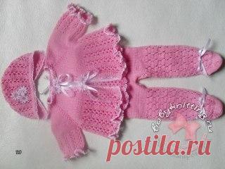 Ажурные ползунки для новорожденного спицами. Комплект «Розовые сны»


Ажурные ползунки для новорожденного спицами. Комплект «Розовые сны» часть 1

Комплект «Розовые сны» связан из пряжи Семёновская «Кабле»
100% хлопок.
2 мотка по 100 гр
Для вязания комплекта нам понадобятся:
спицы простые и чулочные №2
спицы круговые на леске №2
Комплект рассчитан на новорожденного малыша.
Очень мягкий, нежный и достаточно практичный.
Кофточка и ползунки связаны без швов,
что немаловажно д...