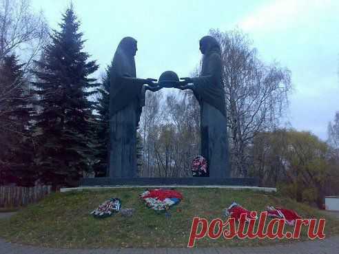 ЕВГЕНИЙ РУССКИЙ добавил фотографию в альбом ☆ ★ ☆1941-1945☆ ★ ☆