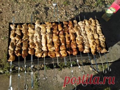 Фантастически вкусный рецепт мяса в банке, почти шашлык Теперь, чтобы сделать шашлык, не нужно выезжать на природу. Фантастически вкусный рецепт мяса в банке!
Приход весны связан в нашем сознании с вылазками на природу и ароматными шашлыками. Найти человек…